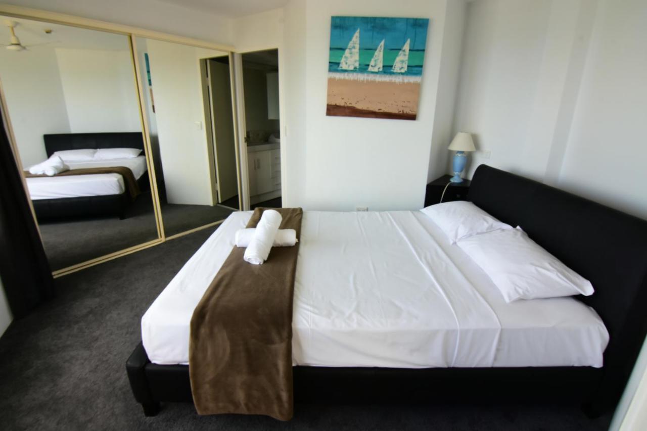 Surfers Holiday Apartments Голд-Кост Экстерьер фото