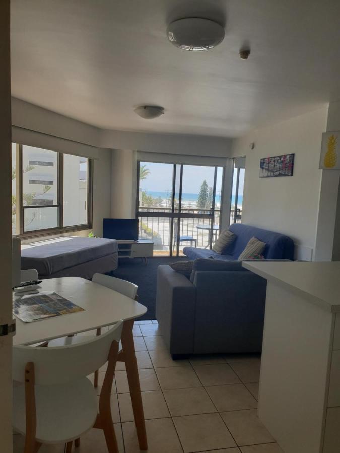 Surfers Holiday Apartments Голд-Кост Экстерьер фото